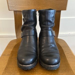 Kork Ease Black Leather Boots 8.5